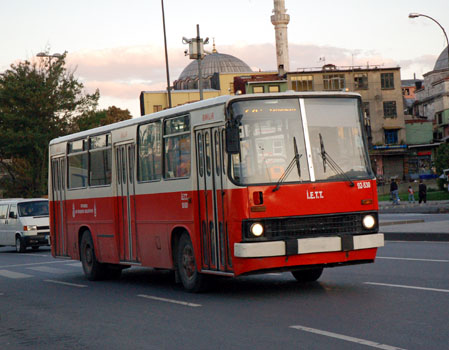 Ikarus 260 iett